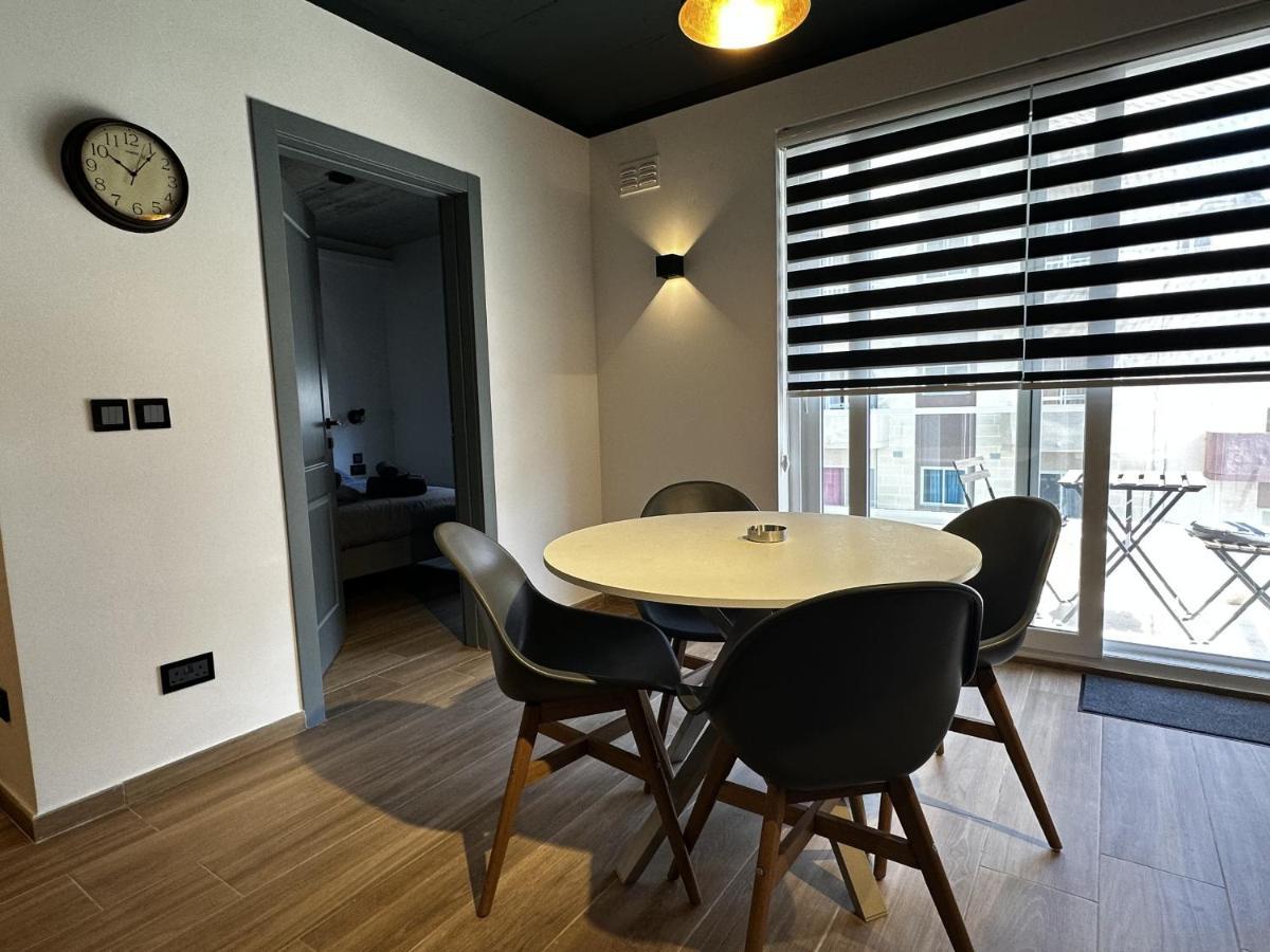 Qawra Holiday Apartment St. Paul's Bay Esterno foto